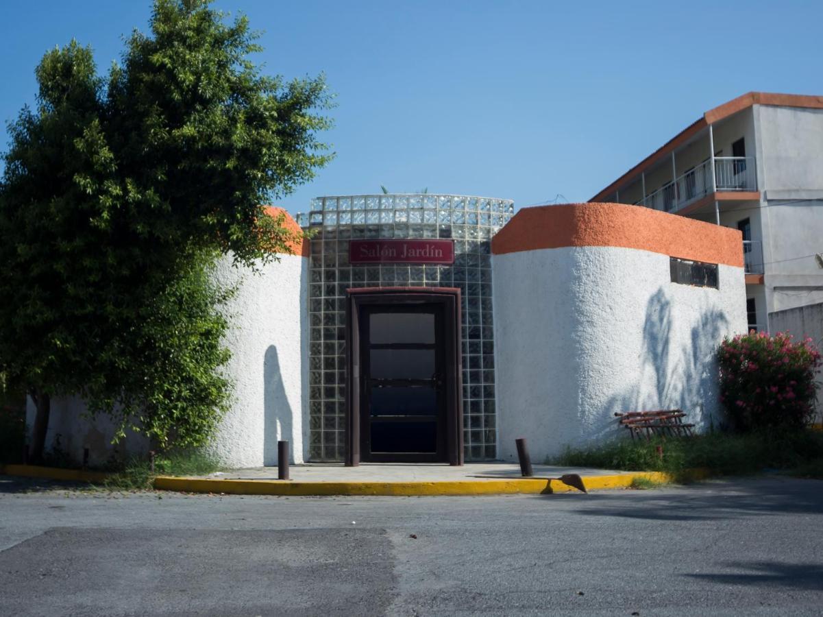 Capital O 88 Inn San Nicolás de los Garzas Extérieur photo